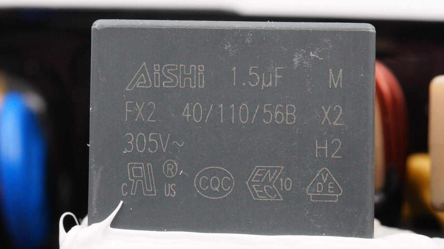 Teardown of DJI 2600W 1024Wh Power 1000 V2 Portable Power Station-Chargerlab